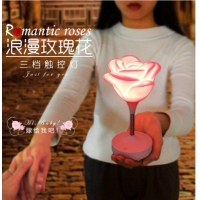 玫瑰花小夜燈（隨機）