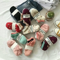 純棉除臭星期襪 一組７雙(隨機)