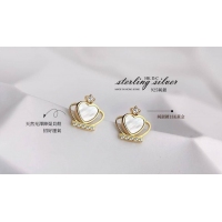 <質感精品>鍍18K真黃金好運貝殼石皇冠愛心鋯石鑲鑽耳環