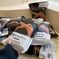 防風抗寒 日本羊脂襪